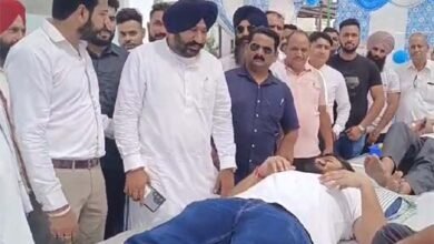 Photo of नालागढ़ न्यूज: मानव अस्पताल चौकीवाला में लगाया गया रक्तदान शिविर,अस्पताल की ओर से किया गया फ्री मेडिकल चेकअप