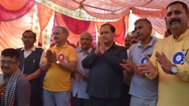 Photo of मेले, उत्सव और त्योहार संस्कृति का अभिन्न हिस्सा-कुलदीप सिंह पठानिया  मेला आयोजन समिति को 41 हजार  की धन राशि देने का किया एलान