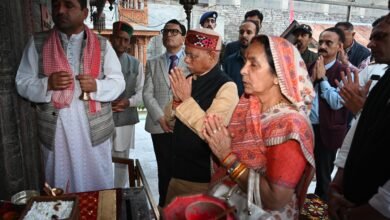 Photo of राज्यपाल ने हाटकोटी मंदिर में नवाया शीश