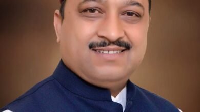 Photo of कांग्रेस सरकार के इशारे पर प्रशासन द्वारा भाजपा नेताओं पर केस दर्ज करना अत्यंत निंदनीय : सुरेश कश्यप  कांग्रेस सरकार के दौरान बढ़ते गुंडाराज और प्रशासनिक दमन का स्पष्ट प्रमाण