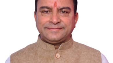 Photo of हिमाचल प्रदेश के सरकारी अस्पतालों में पर्ची बनाते समय मरीजों से 10 रुपये का परामर्श शुल्क, कांग्रेस ने जनता पर डाला बोझ : कपूर