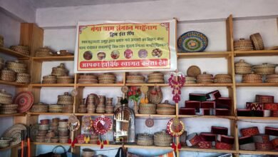 Photo of गांव की बेटियां, महिलाएं बन रहीं उद्यमी: हिम इरा शॉप से आत्मनिर्भरता और संस्कृति का नया अध्याय