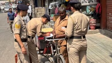 Photo of शूलिनी मेले व समर फेस्टिवल को लेकर सोलन पुलिस सतर्क, प्रवासी श्रमिकों का व्यापक सत्यापन अभियान जारी