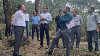 Photo of डीसी ने मैकलोडगंज तथा धर्मकोट में बारिश से हुए नुक्सान का लिया जायजा