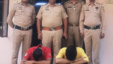 Photo of कुनिहार पुलिस ने दो युवकों से चिट्टा बरामद, एक आरोपी पुलिस कांस्टेबल