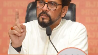 Photo of धमाका नहीं, ड्रामा कर रहे राहुल गांधी: अनुराग सिंह ठाकुर   कांग्रेस घुसपैठियों व अर्बन नक्सल्स को बचाने की कर रही राजनीति: अनुराग सिंह ठाकुर 