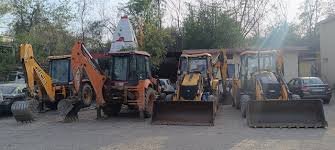 Photo of नालागढ़ में खनन अधिकारियों पर जानलेवा हमला, माफिया ने टिप्पर भगाकर दिखाई दबंगई