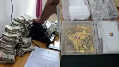 Photo of गोपालगंज में साइबर फ्रॉड पर बड़ी कार्रवाई: 1 करोड़ से ज्यादा कैश बरामद, तीन गिरफ्तार