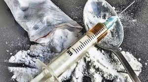 Photo of सिरमौर में मां-बेटी से 14.19 ग्राम चिट्टा बरामद, कांगड़ा में नाबालिग और युवक के कब्जे से मिला 101.91 ग्राम हेरोइन