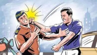 Photo of संजौली में ड्यूटी पर तैनात ट्रैफिक पुलिस कर्मी पर हमला, सिगरेट पीने से रोका तो नशे में धुत शख्स ने की मारपीट