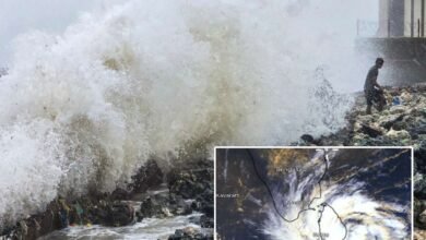 Photo of भारत की ओर बढ़ता ‘दितवाह’ तूफान: श्रीलंका में तबाही, दक्षिण भारत में अलर्ट—उड़ानें रद्द, स्कूल-कॉलेज बंद