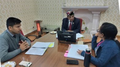 Photo of स्वास्थ्य उपकरणों और आपूर्तियों की खरीद प्रक्रिया पारदर्शी और त्वरित हो — डॉ. धनी राम शांडिल