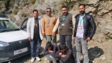 Photo of तलेरू-चोहड़ा डैम मार्ग पर पुलिस का बड़ा शिकंजा: 10.08 ग्राम चिट्टा/हेरोइन के साथ चुराह के दो युवक गिरफ्तार