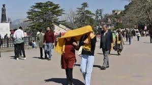 Photo of गर्मी ने दी दस्तक: हिमाचल के 7 जिलों में पारा 30 डिग्री पार, जल्द बदल सकता है मौसम