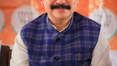 Photo of तीन साल सिर्फ भाषण और झूठ—हिमाचल की जनता को कब मिलेगा हक: विपिन सिंह परमार