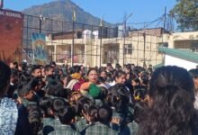 Photo of रंगों में एकता” : गुरुकुल इंटरनेशनल सीनियर सेकेंडरी स्कूल में हर्षोल्लास से मनाया गया होली उत्सव ।