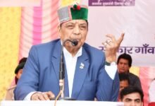 Photo of कण्डाघाट के कुफ्टू में लगा ‘सरकार गांव के द्वार’ शिविर, 54 शिकायतों में कई का मौके पर समाधान