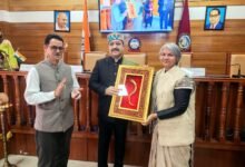 Photo of जनजातीय गौरव, पहचान और विकास को नई दिशा दे रही मोदी सरकार—सांसद सुरेश कश्यप ने बिरसा मुंडा को किया नमन