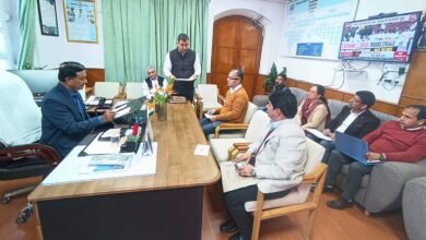 Photo of कुमरसैन-कोटगढ़ के लंबित भूमि पट्टा मामलों पर सख्त निर्देश, एक महीने में समाधान का आदेश