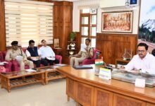 Photo of सोलन में जिला बाल कल्याण समिति की बैठक: 324 बेसहारा बच्चों को मिल रहा लाभ, योजनाओं के प्रभावी क्रियान्वयन के निर्देश