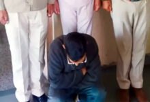 Photo of व्हाट्सएप चैट और ऑनलाइन पेमैंट ने खोला राज, चिट्टा केस में कोर्ट का चपरासी गिरफ्तार