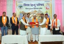 Photo of सोलन में मंदिरों की स्वतंत्रता की मांग, वीएचपी ने सरकार से नियंत्रण हटाने की उठाई आवाज