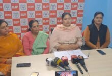 Photo of *सशक्त नारी, सशक्त राष्ट्र: केंद्र सरकार की नीतियों से महिला-नेतृत्वित विकास की ओर बढ़ता भारत: पायल वैद्य*