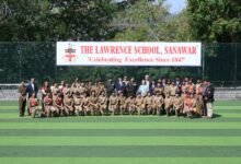 Photo of लेफ्टिनेंट जनरल पुनीत आहूजा ने सनावर के विद्यार्थियों में भरा जोश और देशभक्ति का जज्बा