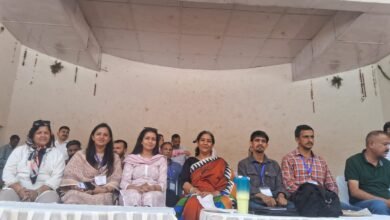 Photo of सोलन पंचायत चुनाव: 77 मतदान दल ग्राम पंचायतों के लिए रवाना, 26, 28 और 30 मई को तीन चरणों में होगा मतदान