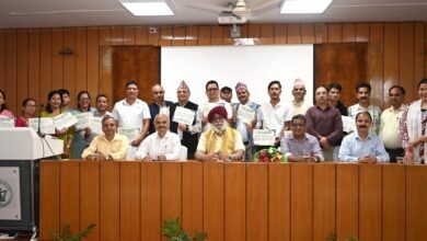 Photo of नौणी विश्वविद्यालय में नेपाली मधुमक्खी पालकों को एपिकल्चर की आधुनिक तकनीकों का प्रशिक्षण