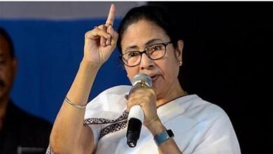 Photo of BJP को सत्ता से हटाकर ही मरूंगी, ममता की हुंकार, पुलिस पर TMC वर्कर्ज को धमकाने का आरोप