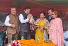 Photo of चायल में आयोजित ऐतिहासिक बाबा सिद्ध चायल मेले में मुख्य अतिथि के रूप में शामिल हुए सांसद सुरेश कश्यप