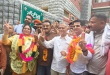 Photo of मंडी नगर निगम चुनाव: सुमन ठाकुर बनीं नई मेयर, जितेंद्र शर्मा डिप्टी मेयर