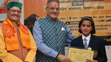 Photo of भारतीय संस्कृति ज्ञान परीक्षा के विजेताओं को राज्यपाल ने किया सम्मानित, युवाओं को संस्कृति से जोड़ने पर दिया जोर