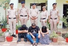 Photo of सोलन मे होटल में चिट्टे की खेप के साथ महिला सहित 3 गिरफ्तार