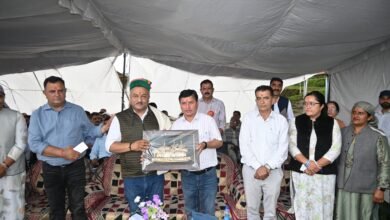 Photo of दुर्गम क्षेत्रों तक गुणवत्तापूर्ण शिक्षा और विकास पहुंचाना सरकार की प्राथमिकता: रोहित ठाकुर