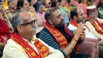 Photo of सनातन धर्म को जानिए, केवल मानिए नहीं; सच्ची आध्यात्मिक जागृति ही धर्म परिवर्तन का स्थायी समाधान : स्वामी धीरानंद