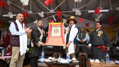 Photo of विद्यार्थी मानवीय मूल्यों को अपनाएं और नशे व सोशल मीडिया के दुष्प्रभावों से बचे – विक्रमादित्य सिंह