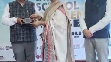 Photo of गुरुकुल इंटरनेशनल सीनियर सेकेंडरी स्कूल सोलन की प्रधानाचार्या को एक्सीलेंस अवार्ड–2026 से सम्मानित किया गया
