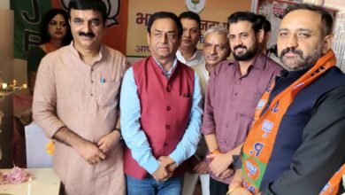 Photo of पानी की दरों में 8% बढ़ोतरी शिमला की जनता पर सीधा आर्थिक प्रहार, कांग्रेस सरकार जनता को राहत नहीं केवल महंगाई दे रही : सुमित शर्मा