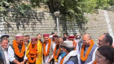 Photo of प्रकोष्ठों के माध्यम से समाज के हर वर्ग तक पहुंचकर ‘सूटकेस वाली भ्रष्ट कांग्रेस सरकार’ को सत्ता से उखाड़ फेंकेंगे : पुरुषोत्तम गुलेरिया