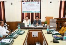 Photo of ग्रामीण क्षेत्रों के विकास के लिए पंचायत प्रतिनिधि आपसी समन्वय के साथ करें कार्य – दिव्यांशु सिंगल  