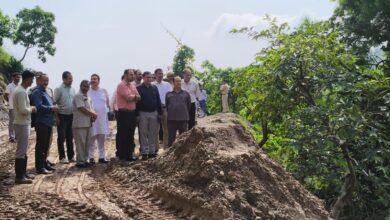 Photo of विधानसभा अध्यक्ष कुलदीप सिंह पठानिया ने किया बलाणा-गोला संपर्क मार्ग का निरीक्षण