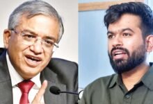 Photo of कॉकरोच जनता पार्टी का अल्टीमेटम, 48 घंटे में इस्तीफा दें मुख्य चुनाव आयुक्त, नहीं तो होगा आंदोलन