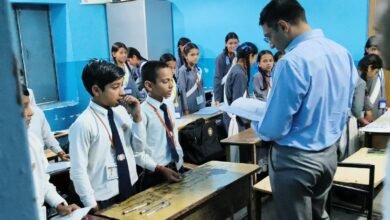 Photo of उपायुक्त मुकेश रेपस्वाल ने कोलका क्षेत्र में किया विभिन्न स्कूलों का निरीक्षण 