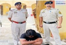 Photo of कांगड़ा के इंदौरा में 70 लाख रुपए की हैरोइन बरामद, 19 साल का तस्कर गिरफ्तार