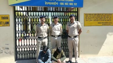 Photo of सोलन में नशे पर बड़ी कार्रवाई! पिकअप सवार दो युवकों से 15.38 ग्राम चिट्टा बरामद, दोनों गिरफ्तार