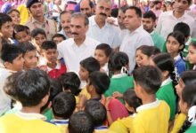 Photo of सीएम सुक्खू ने GSSS रेल के छात्रों से किया संवाद, स्वच्छता, CBSE पाठ्यक्रम, पेपर लीक और स्कूल की समस्याओं पर हुई खुलकर चर्चा