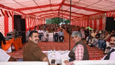Photo of सरकारी योजनाएं पात्र लोगों तक पहुंचाना सरकार का लक्ष्य – विक्रमादित्य सिंह
