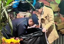 Photo of हिमाचल के इस मशहूर पर्यटन स्थल पर तड़के 3 बजे पुलिस की दबिश, होटल के कूड़ेदान से निकला नशीले पदार्थों से भरा पर्स; 15 लोगों का मेडिकल, दो संचालकों पर केस